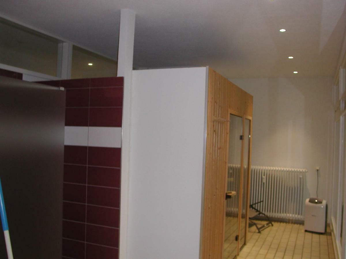 Gemuetliche 1Z Fewo In Schoenwald Mit Balkon, Schwimmbad, Sauna, Fitness מראה חיצוני תמונה